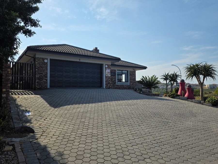 3 Bedroom Property for Sale in Dana Bay Western Cape